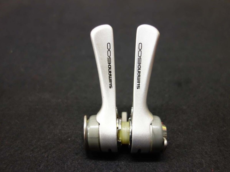 Shimano 600 ultegra shifter set index / frinction 8 speed down tube braze on NOS