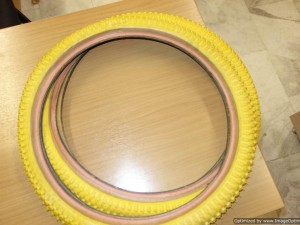 NOS NTKK Εξαιρετικά σπάνια λάστιχα, - ΚΙΤΡΙΝΑ- 20x2.125
