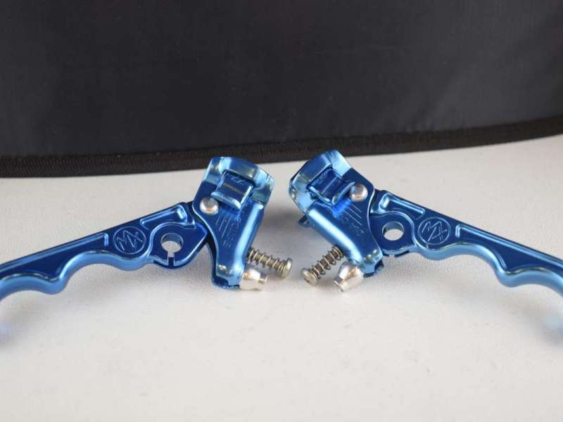 DIA COMPE TECH 2 brake lever set stamped 1984/1985 anodized blue old school bmx NOS