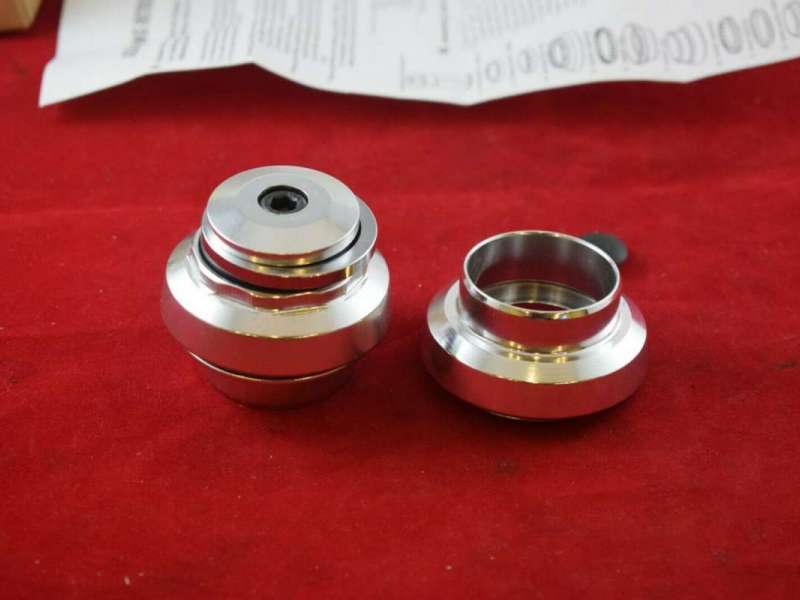 Vintage threadless Headset 1-1/8'' inch Ahead sealed ball bearing vintage NOS