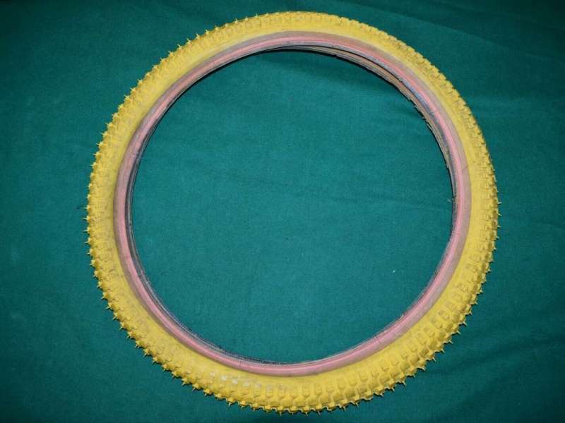 NTKK MOTOCROSS BMX tire 20x2.125 yellow old school bmx 1980s vintage JAPAN NOS