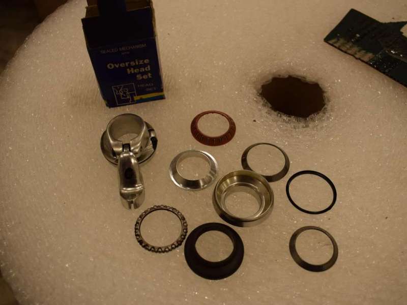  YST comp 228 headsets ahead 1'' vintage cable cantilever hanger Vintage bike nos