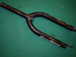 HARO Fork 1 1/8'' threadless 20'' mid school Bmx black NOS