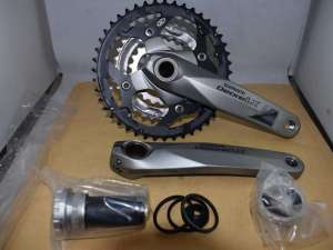 Shimano LX FC-M580 crankset 44/32/22 teeth triple 175 mm mtb Hollowtec with Bottom bracket New