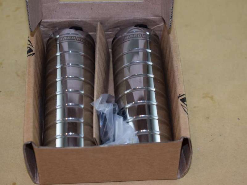 Haro chrome Pegs standers Spinner Set Mid School BMX axle 3/8 & 14mm NOS NIB