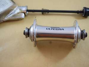 Shimano HB-6600 Ultegra front hub 32 hole silver 100mm aluminium Japan NOS
