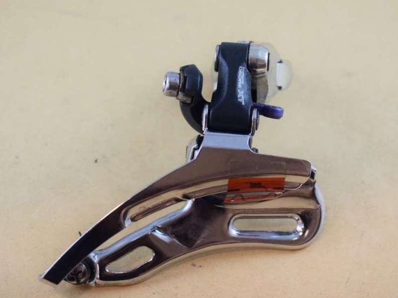 SHIMANO DEORE XT FD-M737 Front Derailleur 28,6 mm top Pull triple vintage NOS