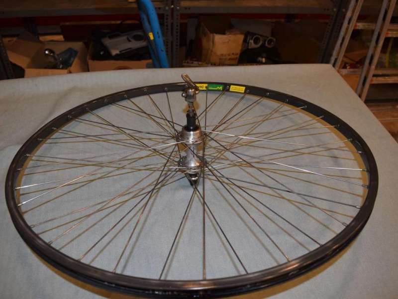 MAVIC MA 40 rear wheel 700C road bike 36 hole 126mm rear freewheel 6-7 sp used