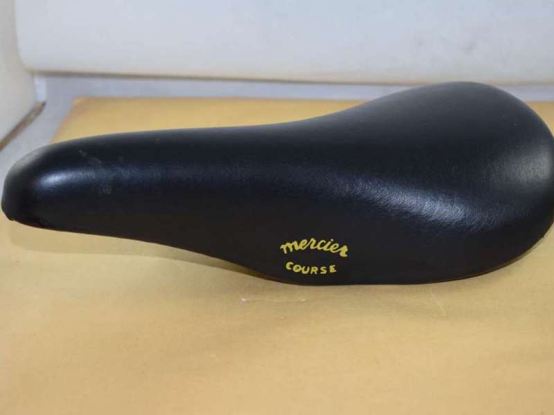 MERCIER COURSE / SAN MARCO Seat Saddle vintage road bike Genuine leather NOS